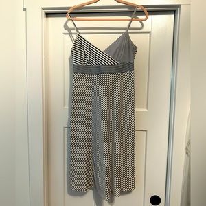 Beautiful JCrew dress. Size 4.
